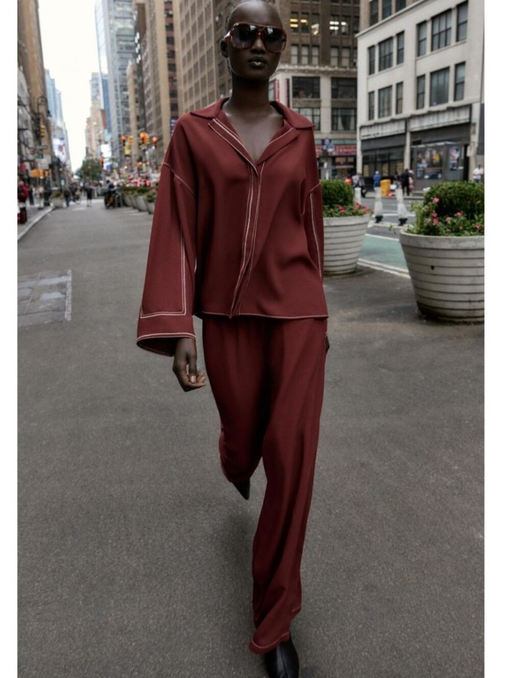 ZARA CONTRAST TOPSTITCHING SHIRT And WIDE-LEG PANTS WITH CONTRAST STITCHING SET